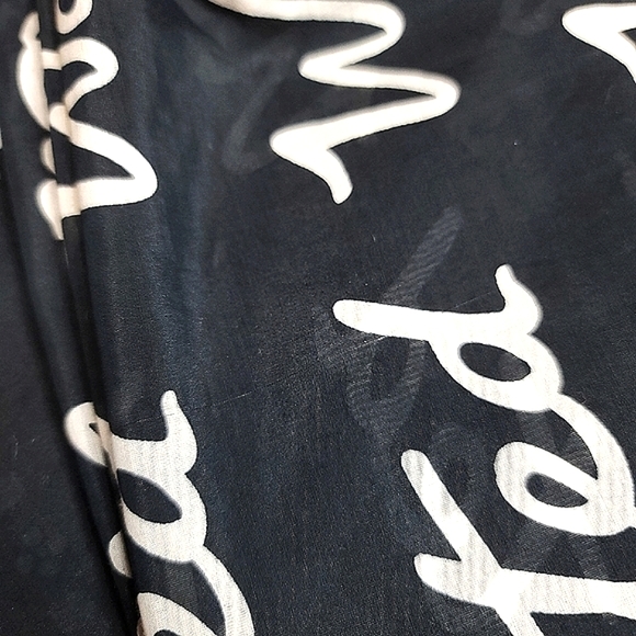 *Rare* Coach Wanted Script Woven Shawl - Picture 6 of 7